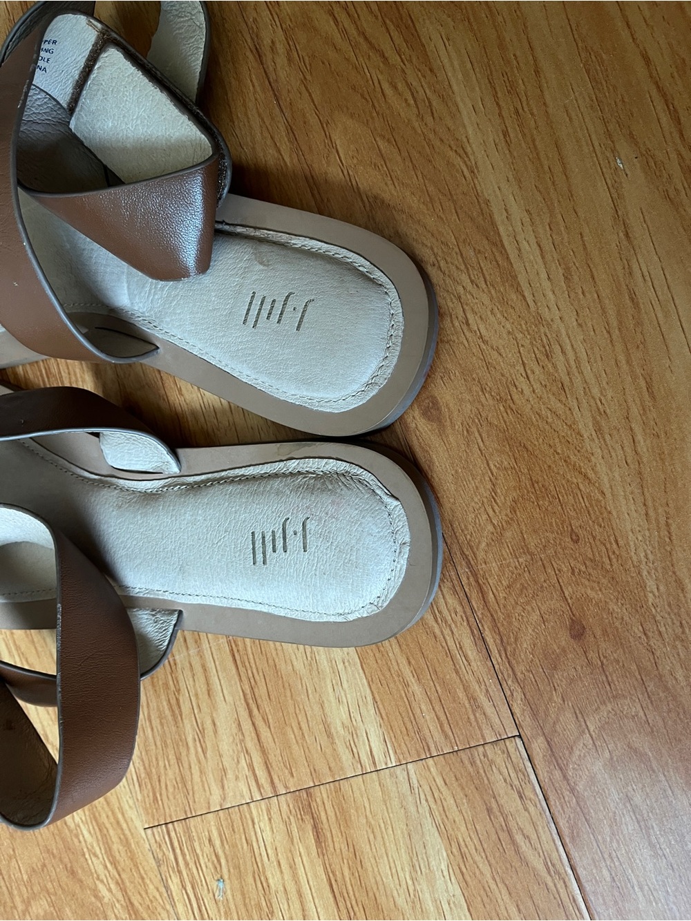 Women's Brown Leather Strappy Flat Sandals - Picture 5 of 7